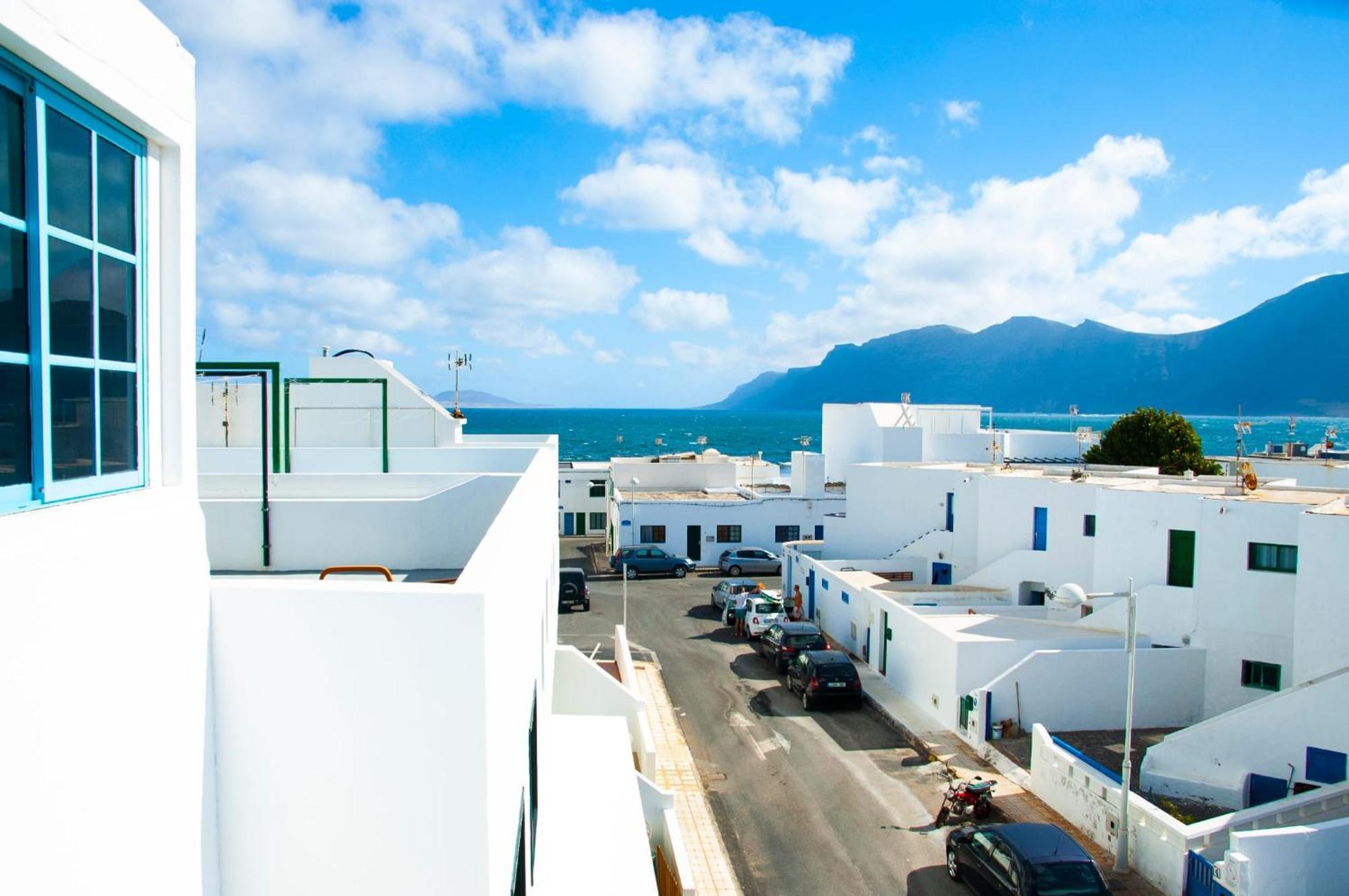 Atico Surf Apartamento Famara Exterior foto